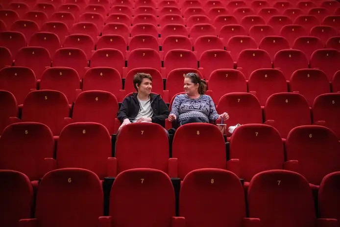 Theater Magique Ekeren brengt “Help, Mijn schoonmoeder blijft logeren!”